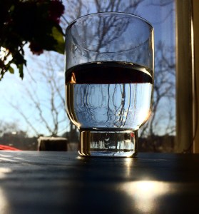 Half Full of Water, Half Full of Air